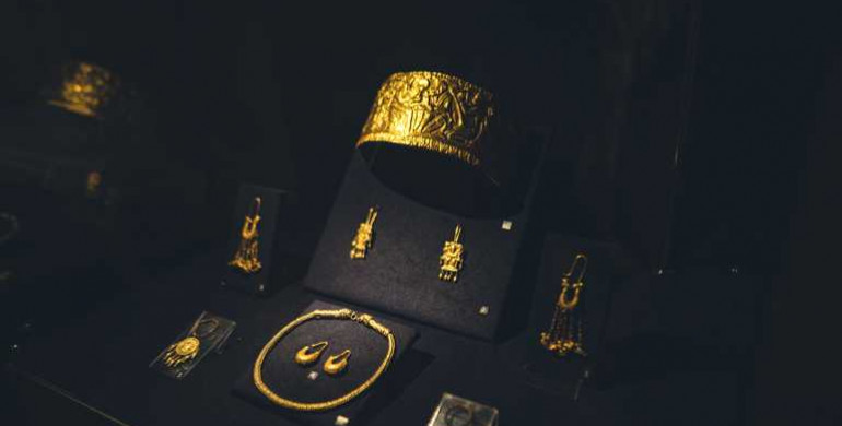 Як виглядає «скіфське золото», яке мають повернути Україні (ФОТО)